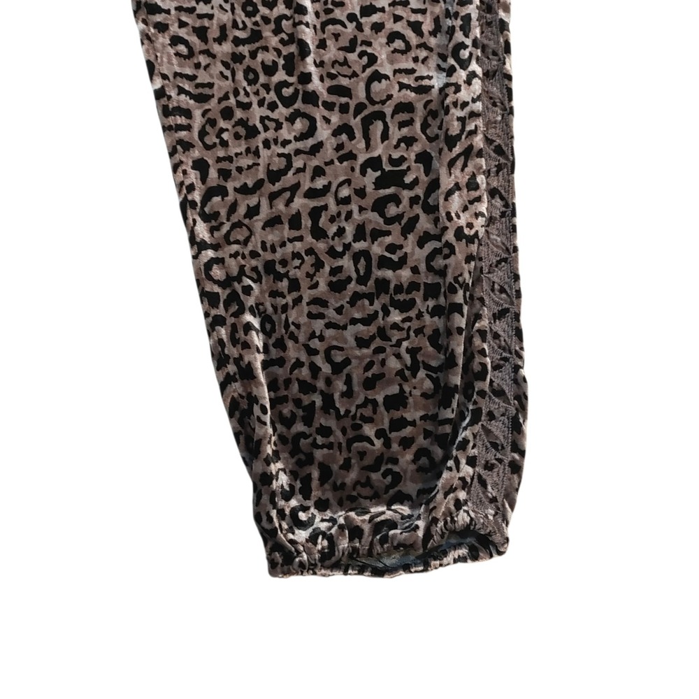 JW Los Angeles Johnny Was Gray Leopard Velvet Silk Blend Jogger Pants Boho Large - Picture 2 of 9